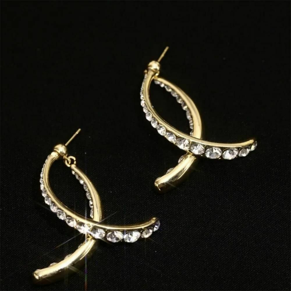 1 Pasang Anting Juntai Drop Zircon Liontin Salib Melengkung Gaya Elegan Untuk Perhiasan Wanita