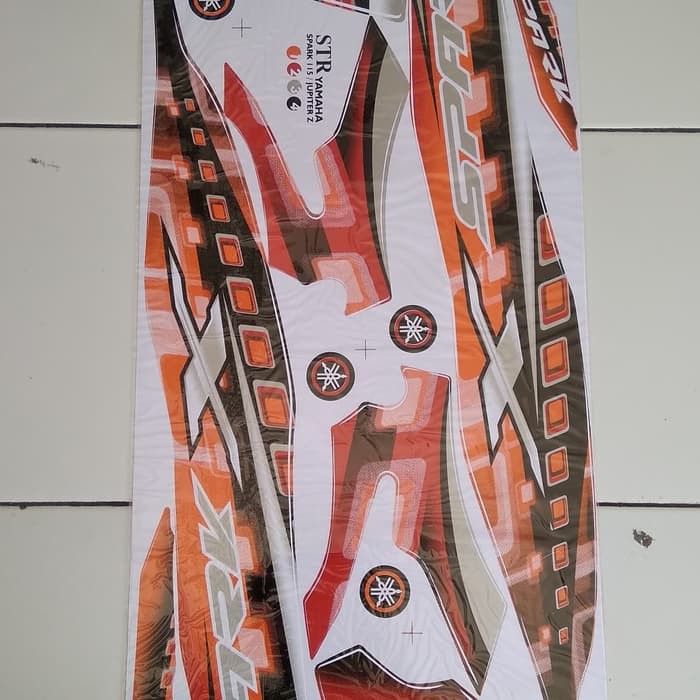 Sticker & Striping variasi Thailand Yamaha Jupiter Z 2005-2008 Oren f1347