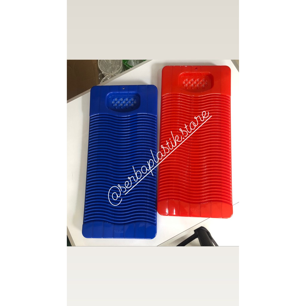 Papan cuci baju plastik besar