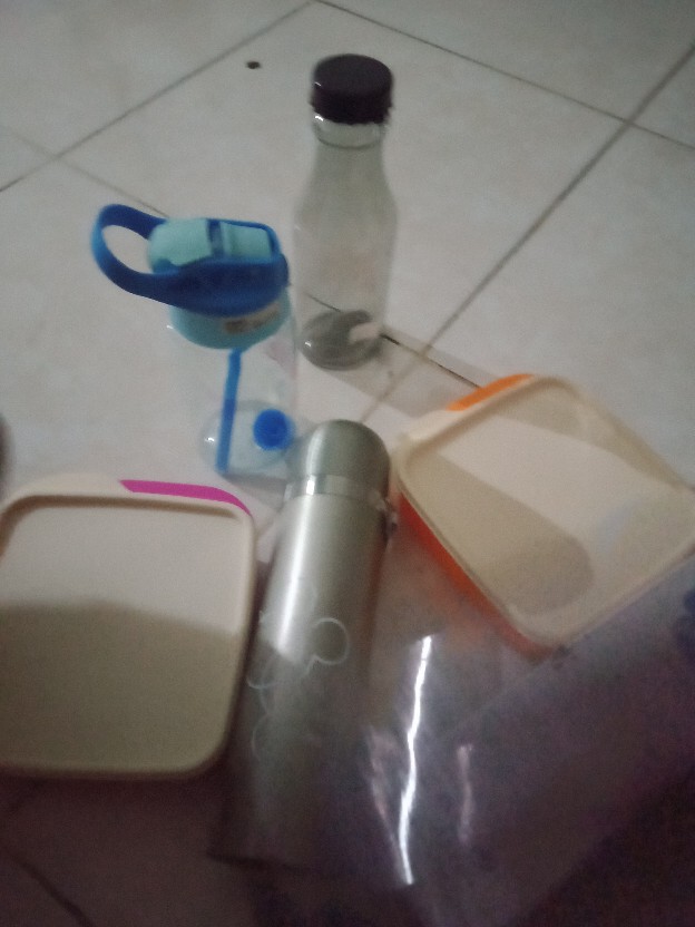 Lunch Box / Tempat Makan / Kotak Makan Sekat Clio Yokohama Per Buah