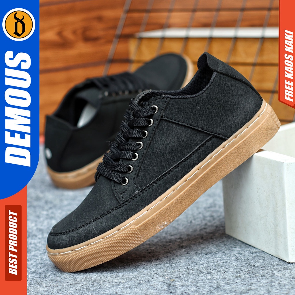 Sepatu Sneakers Pria Sepatu Casual Pria Kulit Pu Sepatu Kerja Kuliah Kondangan Sepatu Hitam Pria DEMOUS FANA