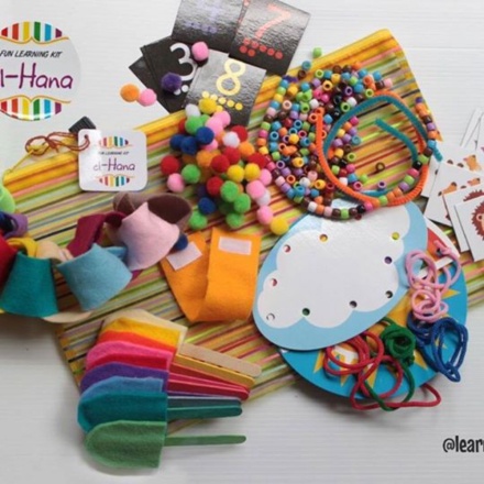 

Elhana - Rainbow Busy Bag Berkualitas