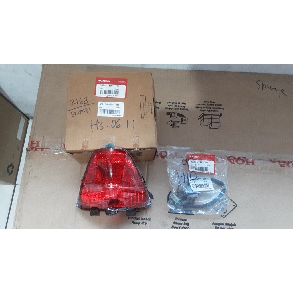 REFLEKTOR SOCKET SOKET MIKA LAMPU BELAKANG 33710KPPT01 33703KPPT02 CBR150 CBR250 CBU ORIGINAL ASLI