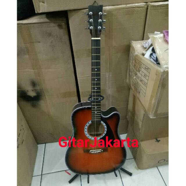 Unduh 52 Koleksi Gambar Gitar Merk Yamaha Paling Bagus Gratis HD