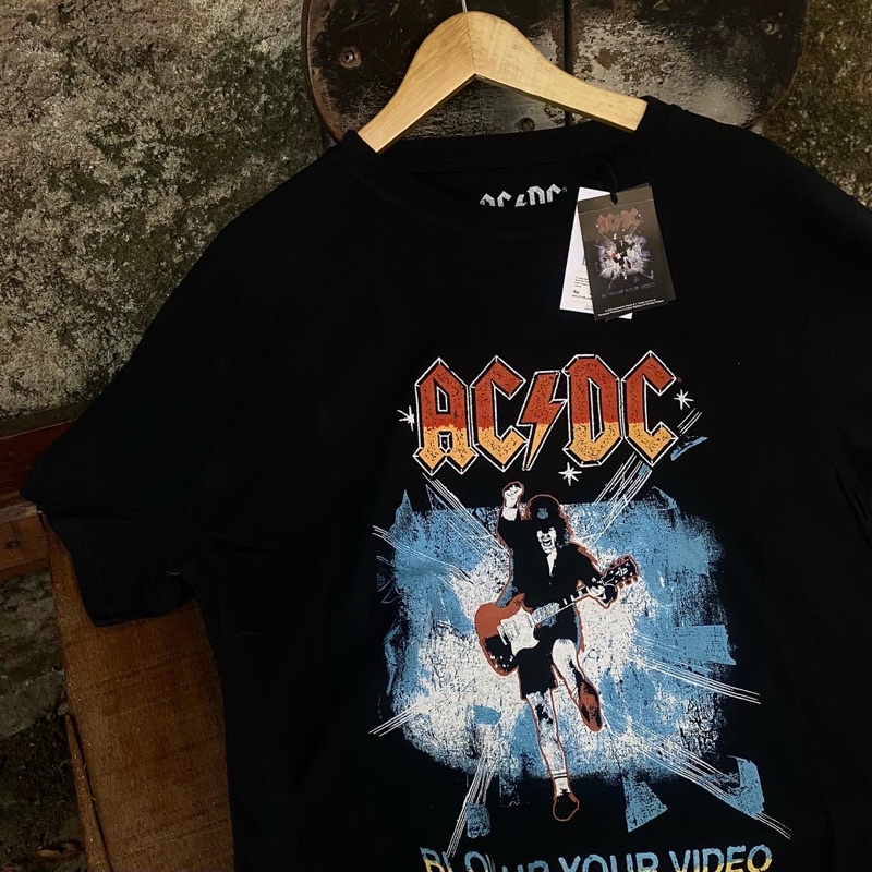 Tshirt pull&bear acdc