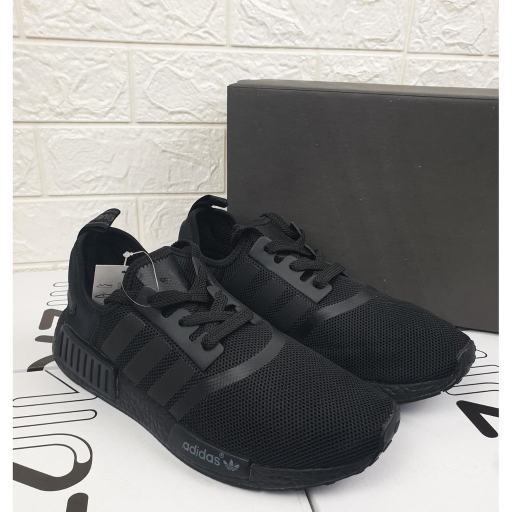 nmd black size 9