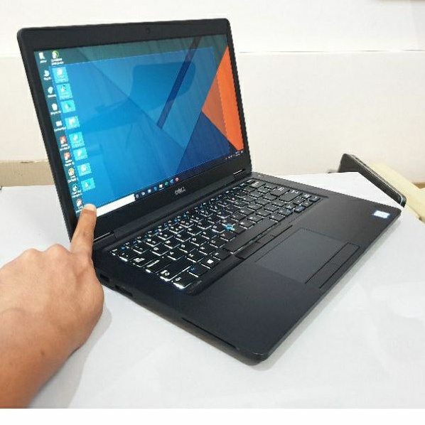 Dell Latitude 5480 Touchscreen  Core i7 Gen 7th  14-inch Full HD