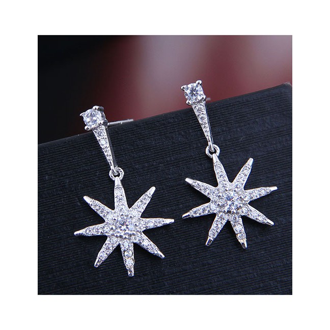 LRC Anting Tusuk Fashion Silver Sun Flower Earrings A59336