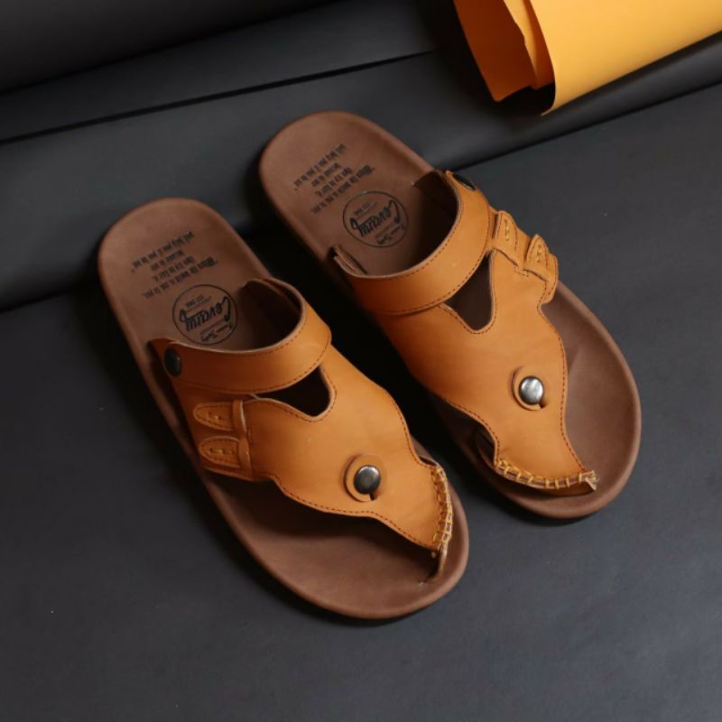 LUCKY | Sandal Kulit Asli Pria Kasual Modern Sendal Santai Cowok Murah