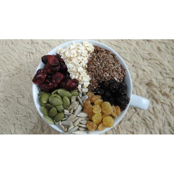 

Healthy Granola Mixed A 500 gram ( Cranberry , Raisin , Seed , Oat )
