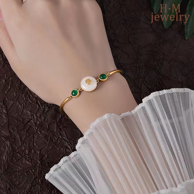 Gelang Tangan Sterling Silver 925 Aksen Batu Jade Putih Retro Untuk Wanita