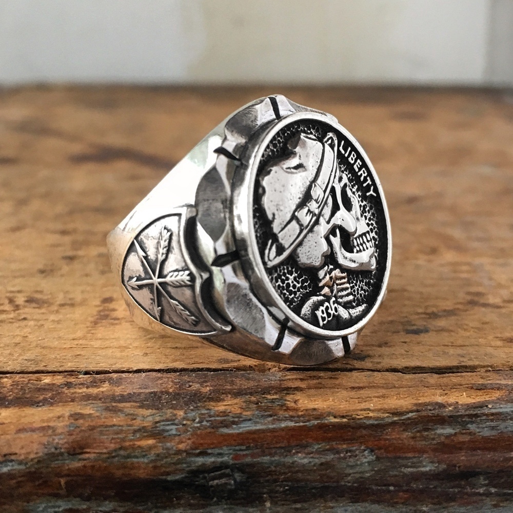 New Arrival Vintage Fashion Punk Brave Skull Rings Mens Mexican Indian Biker Style Coin Silver Stainless Steel Ring Jewelry Size 7 8 9 10 11 12 13 14