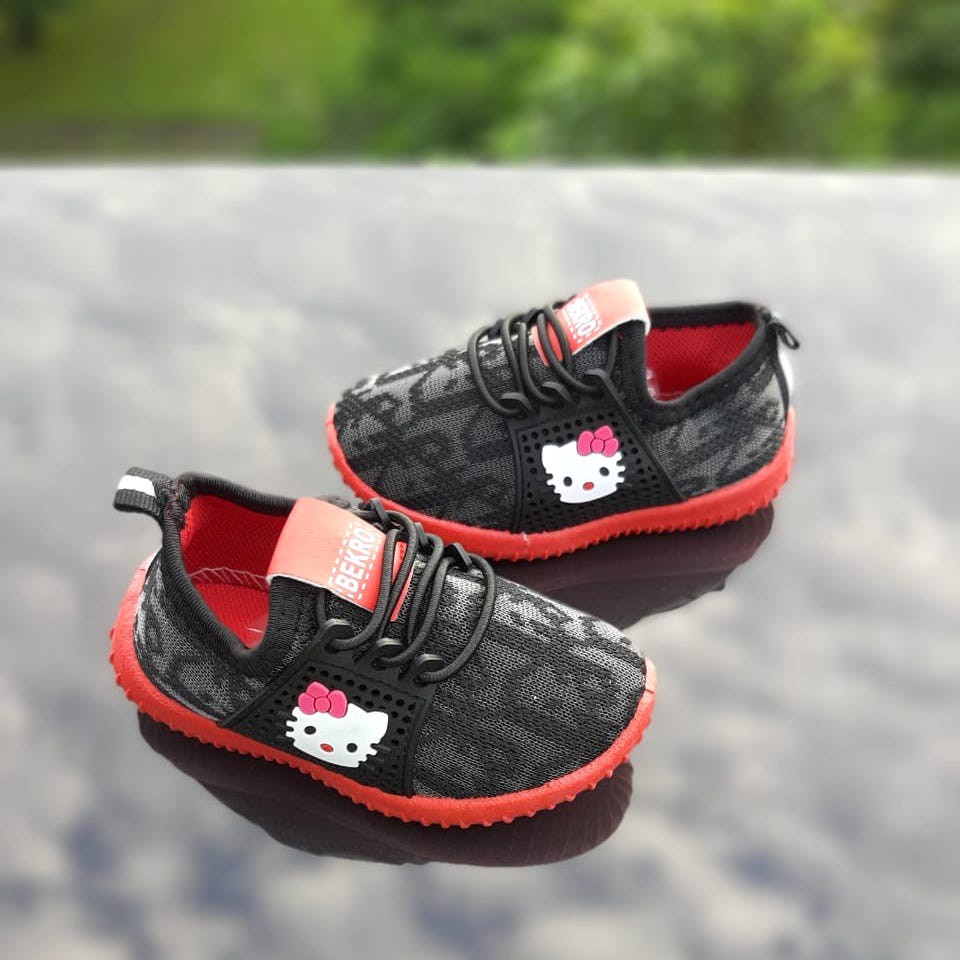 E14 Sepatu Sneaker Anak Perempuan Import Umur 1 2 3 4 thn - BEKRO Hello Kitty