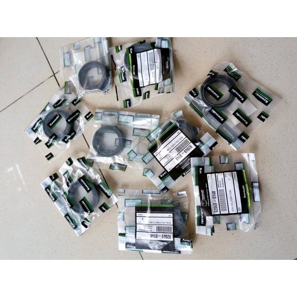 Sheal Shock depan ORI KLX BF SE