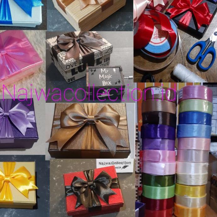 

10.10 MALL Box Kado Hitam Kotak Hadiah Black Custom Warna dan Ukuran GiftBox Hard Box