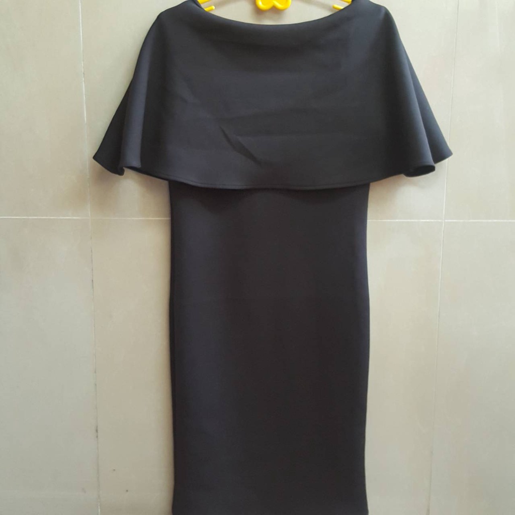 Preloved Dress Hitam Elegant, Dress Hitam Kerja, Dress Hitam Pesta