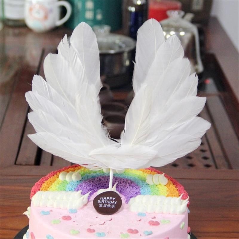 TOPPER CAKE SAYAP BULU BUATAN