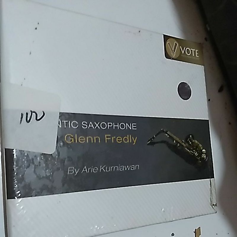 cd glenn fredly romantic saxophone