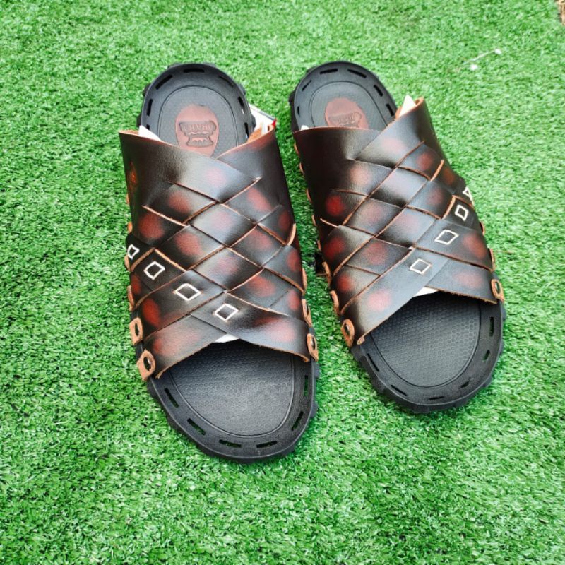 Sandal Pria Kulit Asli Terbaru