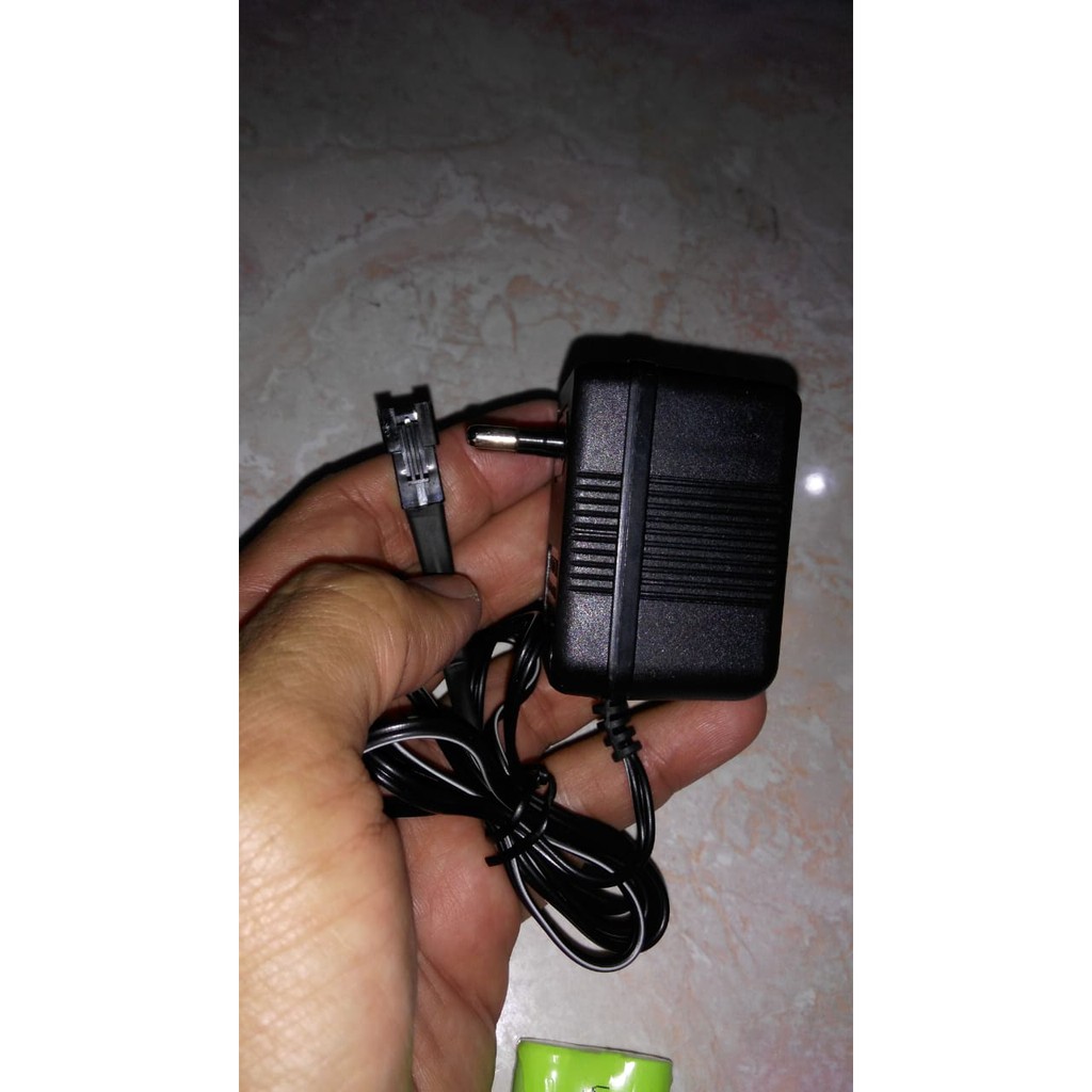 CHARGER MOBIL RC SOCKET HITAM 3pin CAS BATRE REMOTE CONTROL 3pin hitam