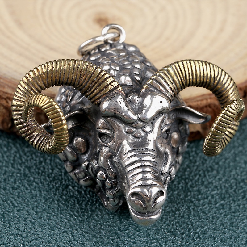 Kalung Liontin Kepala Banteng Gaya Retro Punk Nordic Klasik Untuk Pria