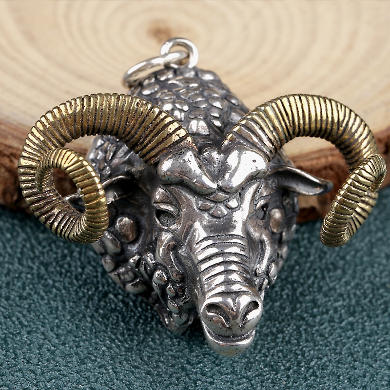 Kalung Liontin Kepala Banteng Gaya Retro Punk Nordic Klasik Untuk Pria