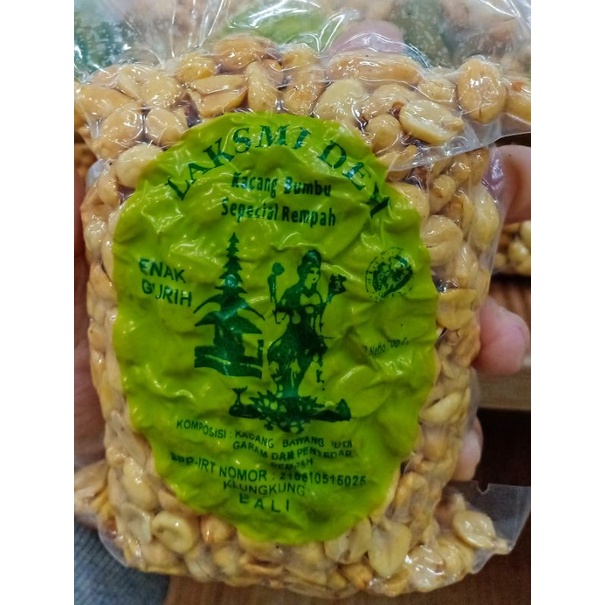 

KACANG LAKSMI DEVI BUMBU SPESIAL REMPAH LAKSMI DEVI 200GR OLEH OLEH ASLI KHAS BALI + BUBBLE WRAP PACKING