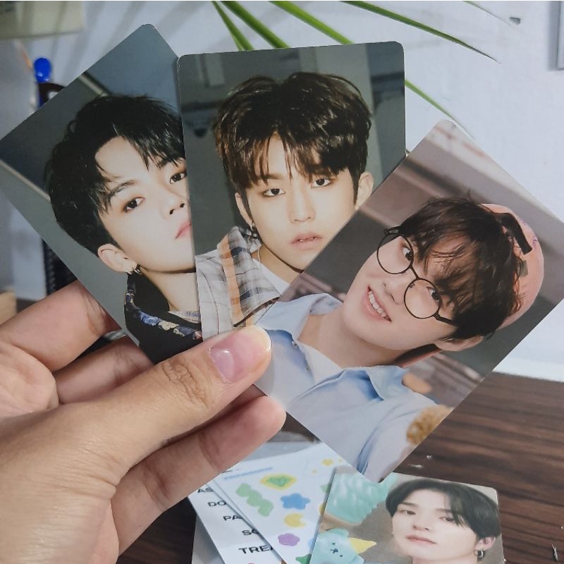 OFFICIAL MD PHOTOCARD POP UP TREASURE ASAHI HYUNSUK DOYOUNG JEONGWOO