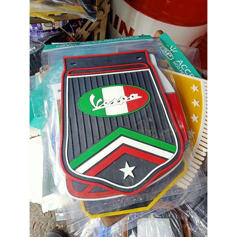 Cepet Air Vespa / Karpet lumpur Vespa