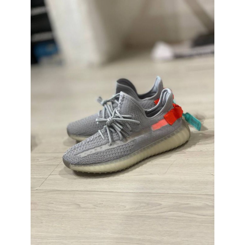 Jual Adidas Yeezy Boost 350 Terlengkap & Harga Terbaru Mei 2026 | Shopee  Indonesia