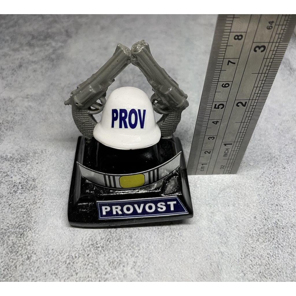 Miniatur Helm Provost  - Patung Provost - Miniatur Pajangan Helm Provost