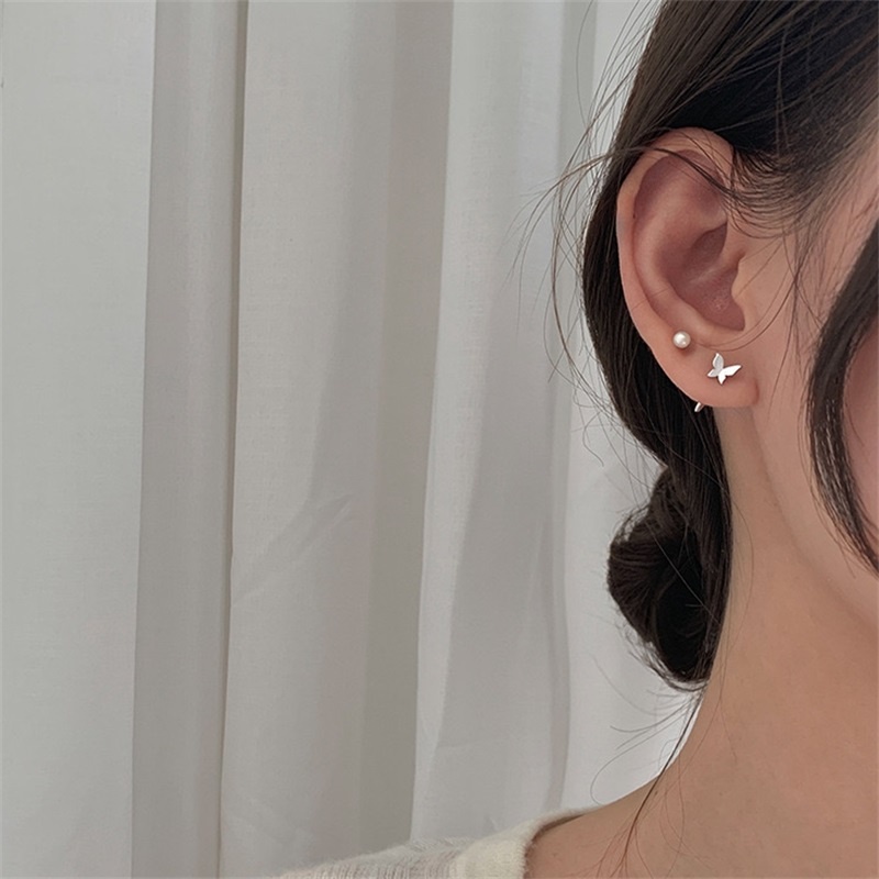 Anting Stud Kait S925 Silver Desain Kupu-Kupu Kecil Gaya Unik Untuk Wanita