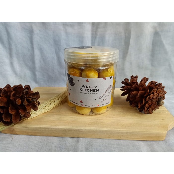 

BJ422 Welly Kitchen - Nastar Nanas Keju