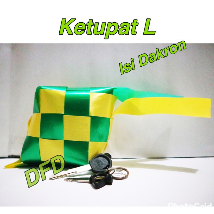 

Dijual Dekorasi Lebaran / Hiasan Lebaran / Ketupat Hias Pita ISI DAKRON ( L ) terbaik
