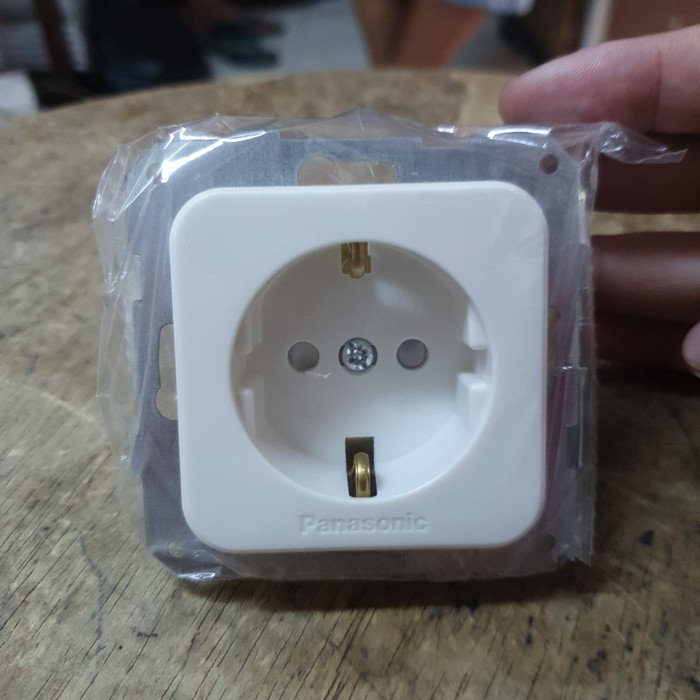 STOPKONTAK STOP KONTAK TANPA FRAME CP PANASONIC WEJ1121-7 WEJ 1121 7