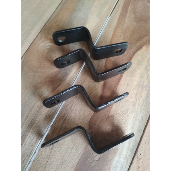 breket knalpot model Z ,dudukan knalpot beat ,Scoopy ,Vario 110