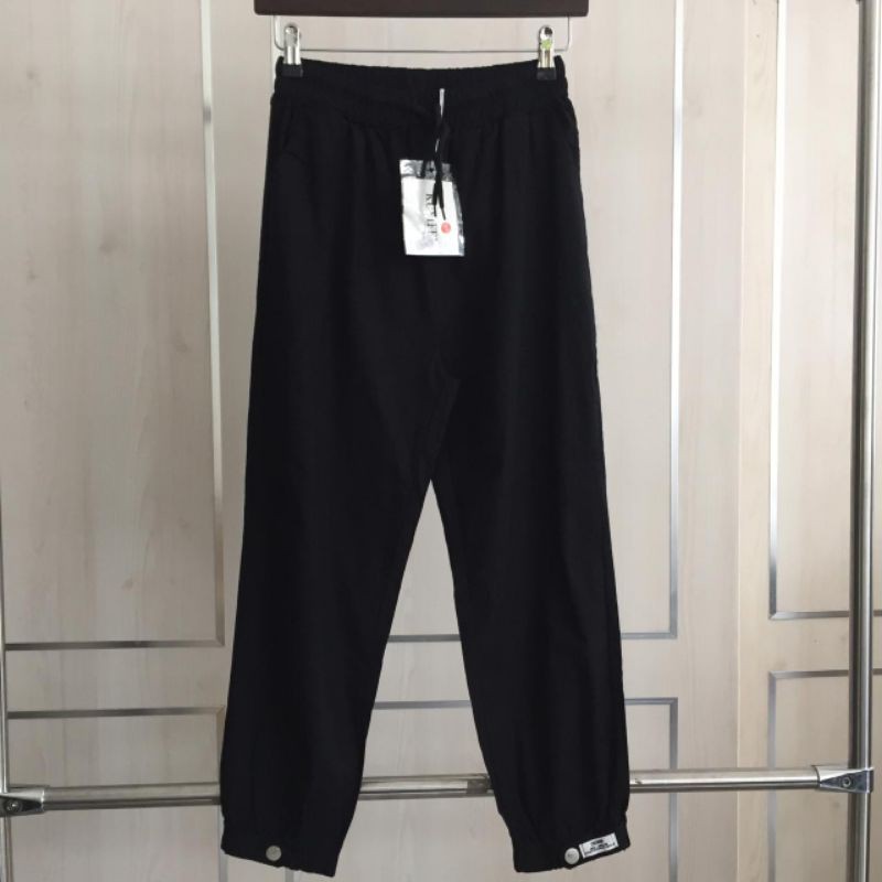 CELANA JOGER KUYIFEI