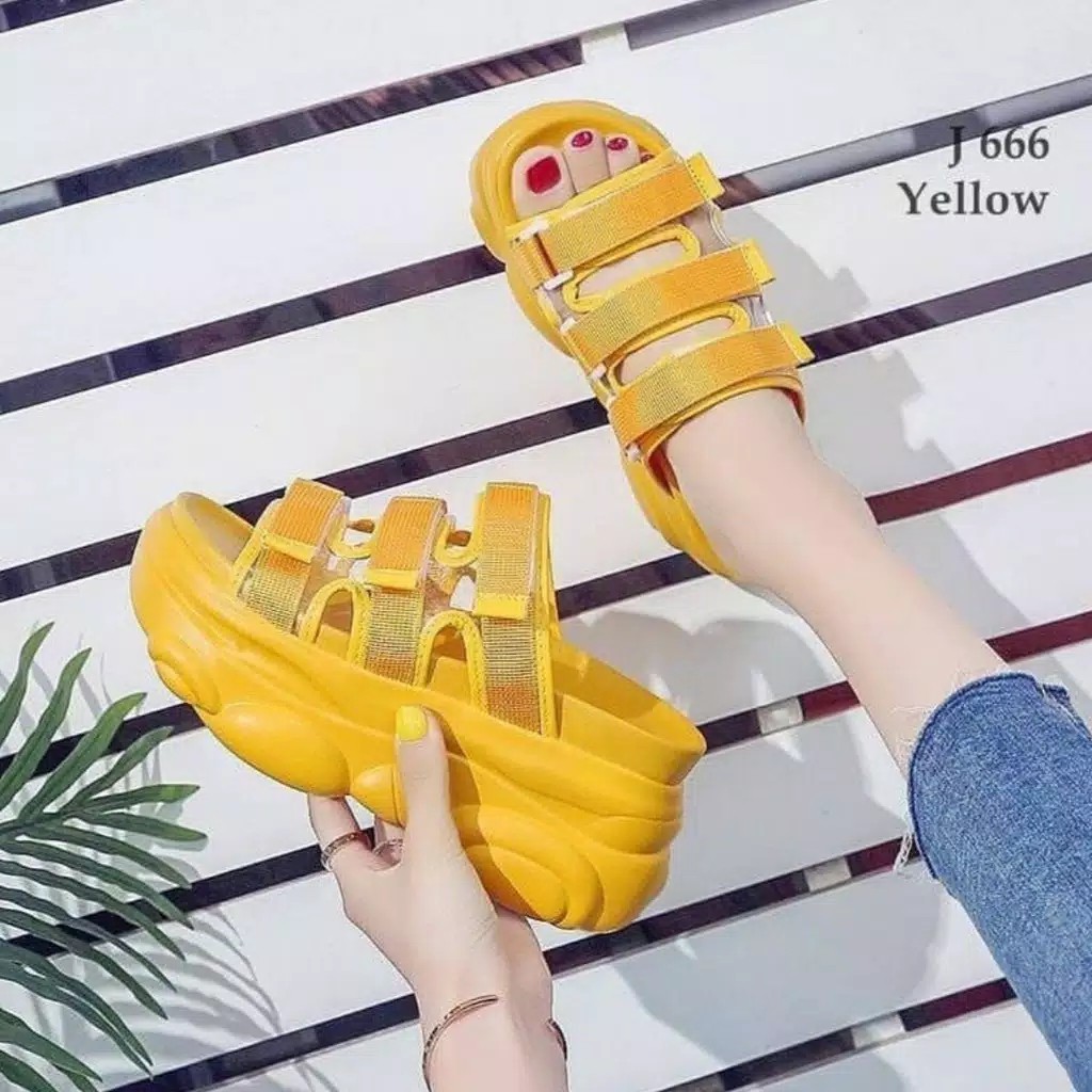 TOKODISNA - WEDGES SANDAL WANITA PREPET 3 J 666-3