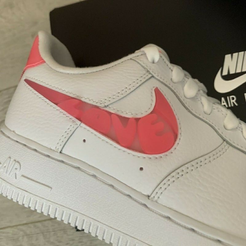 love heart air force 1