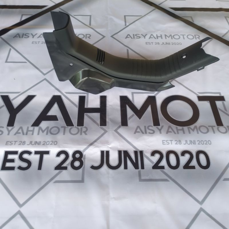 Reksil Tengah Honda Astrea Grand
