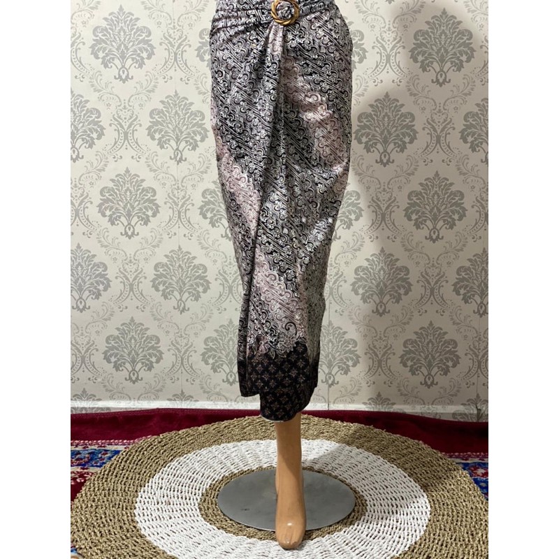 ROK LILIT - ROK SPAN - ROK BATIK LILIT - ROK LILIT BATIK - ROK BATIK PLISKET - ROK LILIT KEBAYA - ROK SPAN BATIK - ROK BATIK SPAN-ROK songket