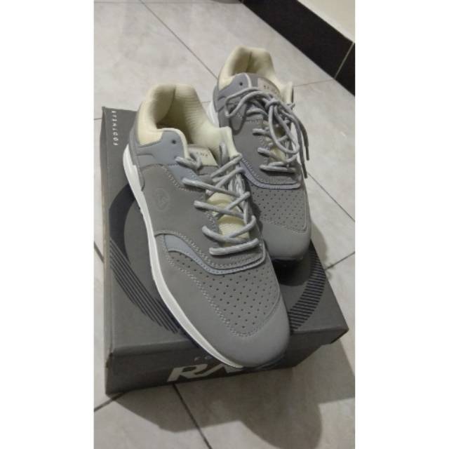 SEPATU WANITA RA Jeans