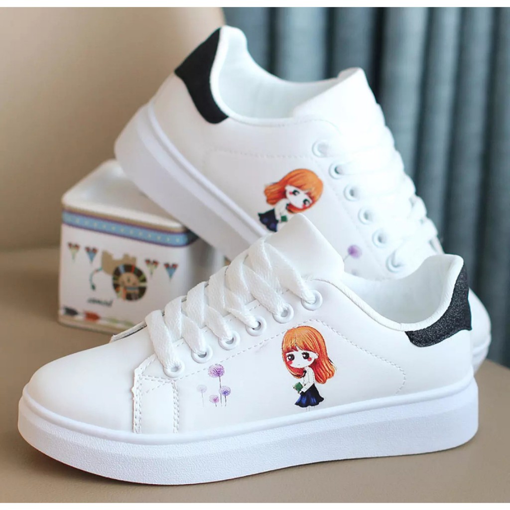 Sepatu Anak Lucu Sneaker Motif Gadis Rambut Pirang Putih Hitam Trendi