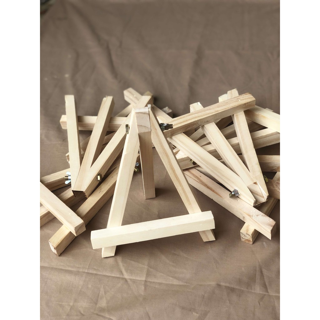 

Mini tsanding wooden easel