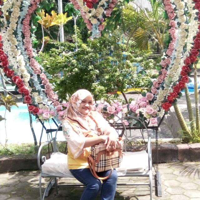 yuniastuti021