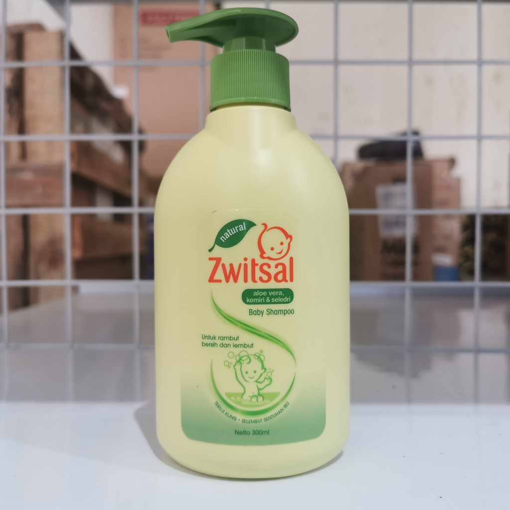 Zwitsal baby shampoo Aloe Vera kemiri &amp; seledri 300ml