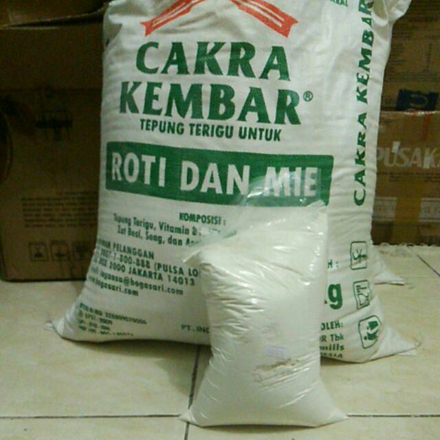 

Tepung Cakra Kembar 1kg Repack