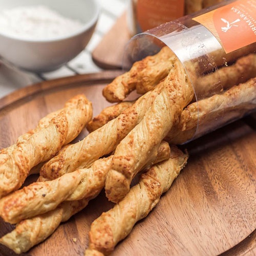 

Primarasa - Cheese Twist - Oleh2 Bandung 100% ORIGINAL