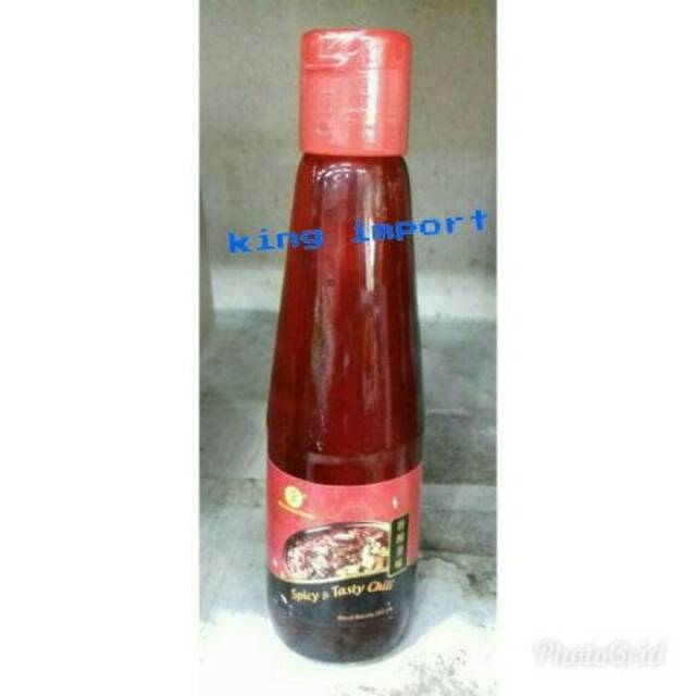

CHILLI OIL 200ML/MINYAK CABE SPICY & TASTY OLD ZHANG VILLAGE