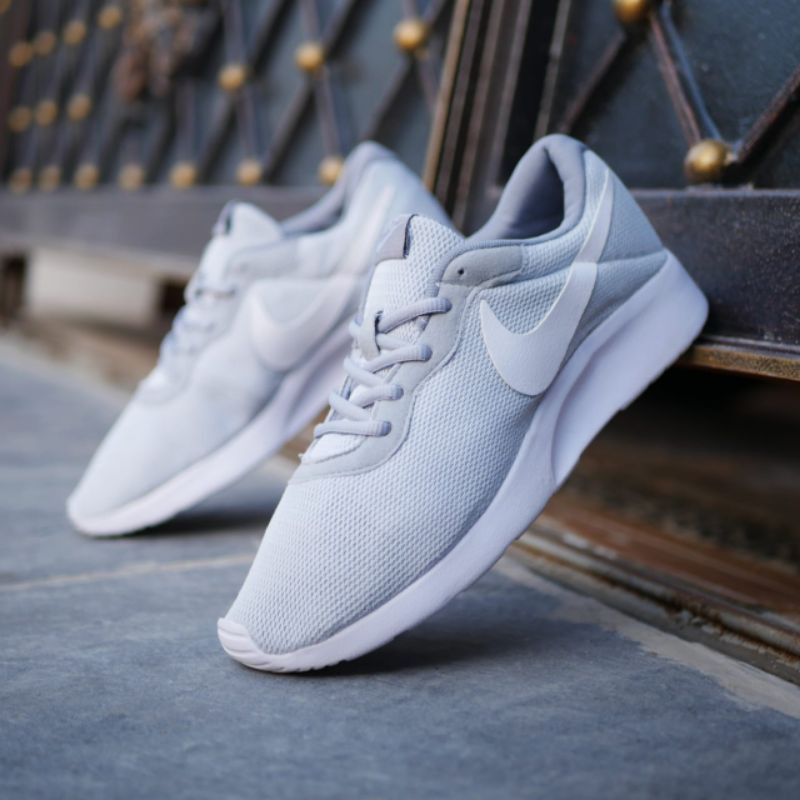 nike tanjun good for walking